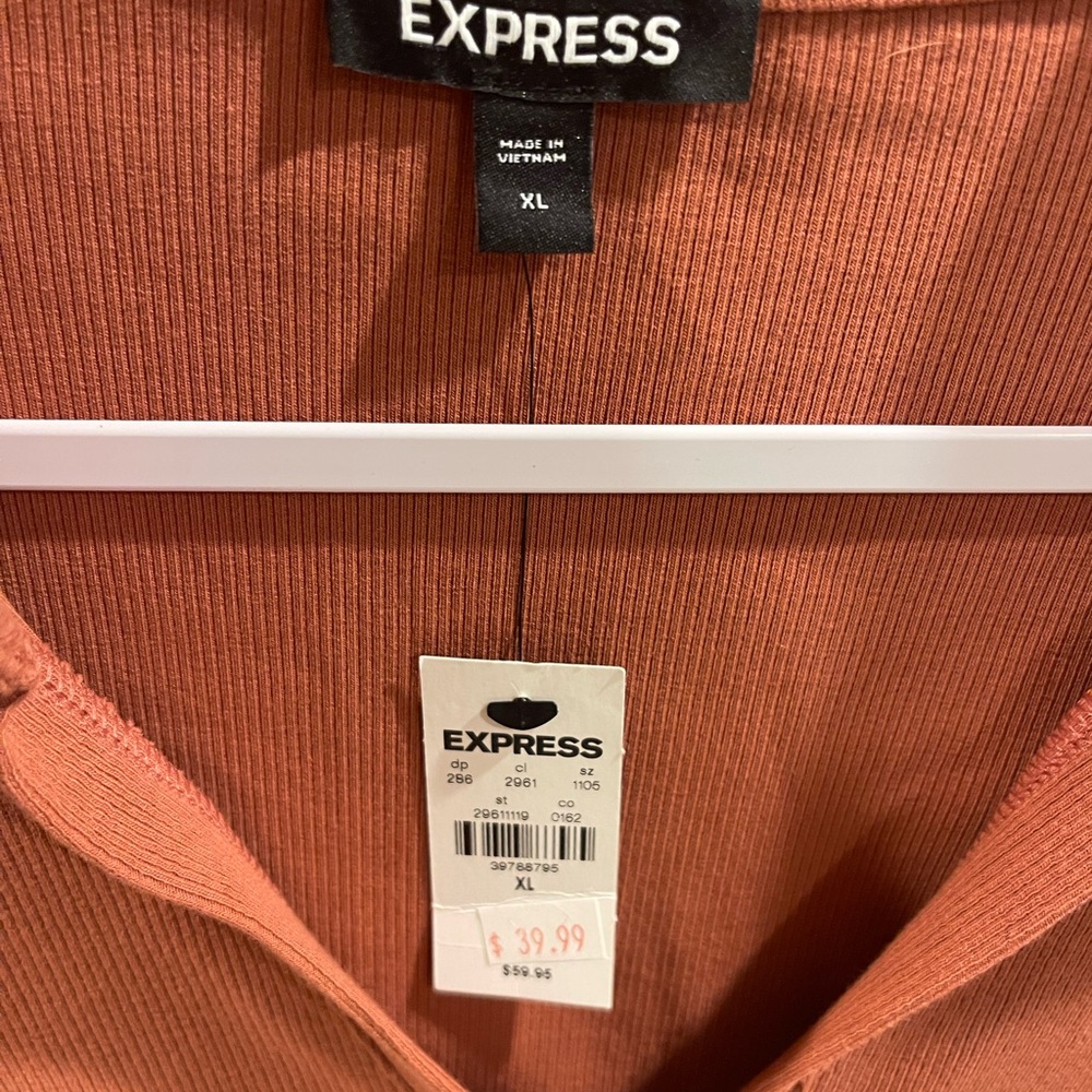 Express Long-Sleeve Collared Button Bodysuit In R… - image 5